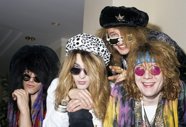 Photoshooting mit Enuff Z'Nuff in London