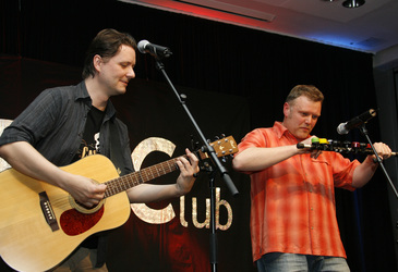 Nico Walser, Wolfgang Grieger