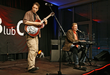 Nico Walser, Wolfgang Grieger