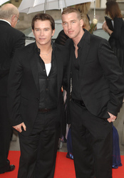 Stephen Gately (Boyzone) mit Lebensgefährte Andrew Cowles