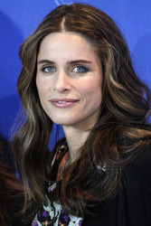 Amanda Peet