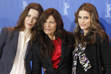 Rebecca Hall, Catherine Keener, Amanda Peet