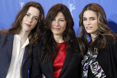 Rebecca Hall, Catherine Keener, Amanda Peet
