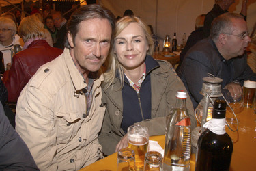 Helmut Zierl, Saskia Valencia