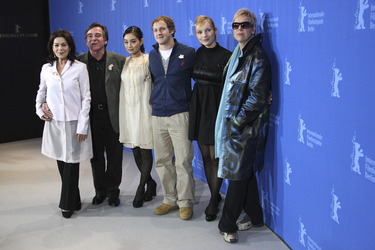 Hannelore Elsner, Elmar Wepper, Aya Irizuki, Maximilina Brückner, Nadja Uhl, Doris Dörrie