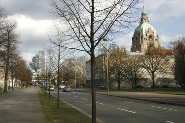Friedrichswall mit Nord LB, Neues Rathaus und Kestner-Museum