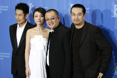Jia-yi Zhang, Lan Weiwei / Liu Weiwei, Xiaoshuai Wang, Taisheng Chen
