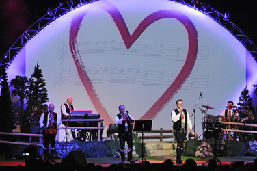 Valentin Silbernagl, Albin Gross, Walter Mauroner, Norbert Rier, Rüdiger Hemmelmann (Kastelruther Spatzen)