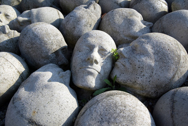 Kopfsteinpflaster von Timm Ulrichs