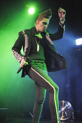 Elly Jackson (La Roux)