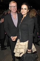 Chris Evans mit Begleitung