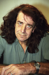 Peter Mayhew
