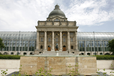 Bayerische Staatskanzlei