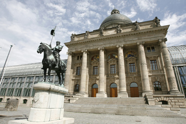 Bayerische Staatskanzlei