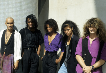 Photoshooting mit Dan Reed Network in London