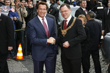 Arnold Schwarzenegger, Stephan Weil