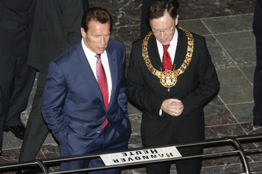 Arnold Schwarzenegger, Stephan Weil