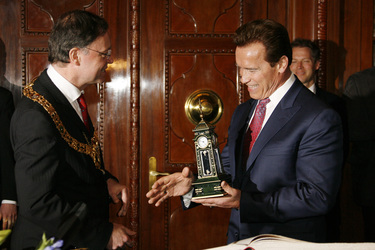 Stephan Weil, Arnold Schwarzenegger