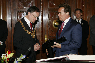 Stephan Weil, Arnold Schwarzenegger