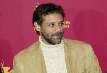 Alexander Siddig (Siddig El Fadil)
