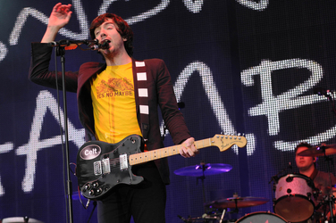 Gary Lightbody, Jonny Quinn