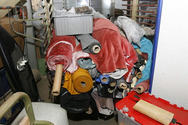 Original-Stoffballen der Star Trek Uniformen