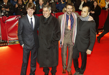 Stephen Gaghan, George Clooney, Alexander Siddig, Jeffrey Wright