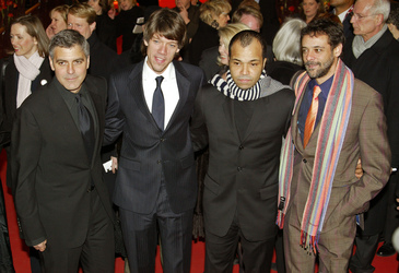 George Clooney, Stephen Gaghan, Jeffrey Wright, Alexander Siddig