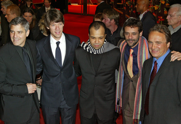 George Clooney, Stephen Gaghan, Jeffrey Wright, Alexander Siddig, Andrew Eaton