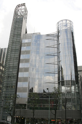 Hochhaus in Ginza