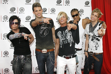 Izzy Gallegos, Jay Khan, Chris Watrin, Mikel Johnson, Richie Stringini