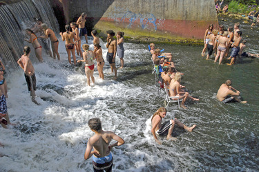 Badende in der Haase