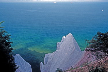 Der Wissower Klinken, Kreidefelsen auf Rügen mit Fernsicht über die Ostsee