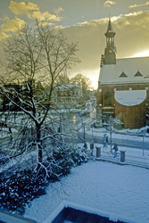 Strassenkreuzung an der Oldenburger Friedenskirche