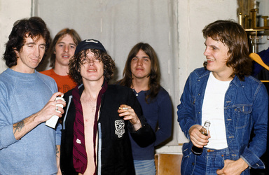 Bon Scott, Phil Rudd, Angus Young, Malcolm Young, Mark Evans