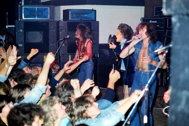 Malcolm Young, Angus Young, Bon Scott