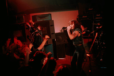 Angus Young, Bon Scott