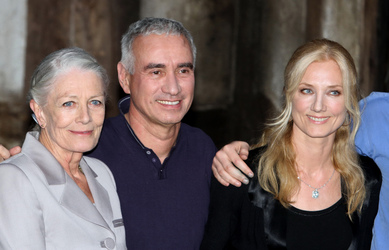Vanessa Redgrave, Roland Emmerich, Joely Richardson