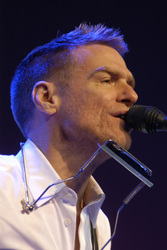 Bryan Adams