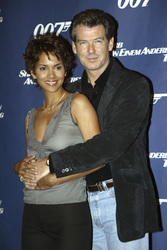 Halle Berry, Pierce Brosnan