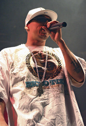 B-Tight aka Bobby Dick aka Der Neger