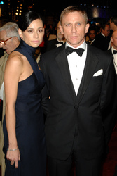 Satsuki Mitchell, Daniel Craig