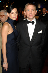 Satsuki Mitchell, Daniel Craig