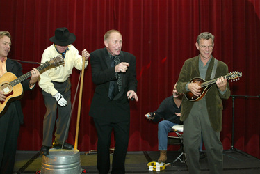 Casey Biggs, Richard Herd, Vaughn Armstrong, William Jones, Steve Rankin