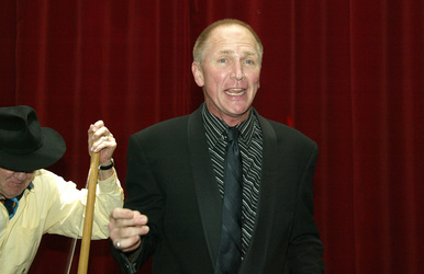 Richard Herd, Vaughn Armstrong