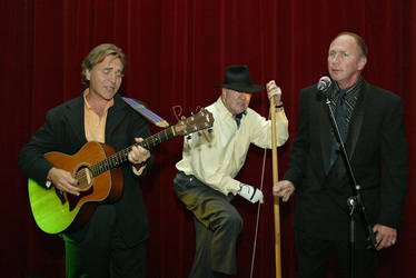 Casey Biggs, Richard Herd, Vaughn Armstrong