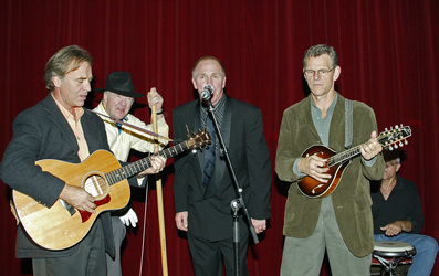 Casey Biggs, Richard Herd, Vaughn Armstrong, Steve Rankin, William Jones