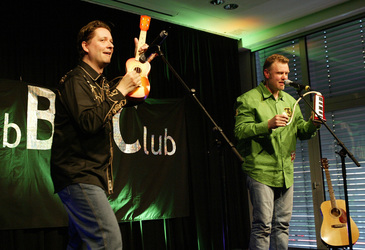 Nico Walser, Wolfgang Grieger