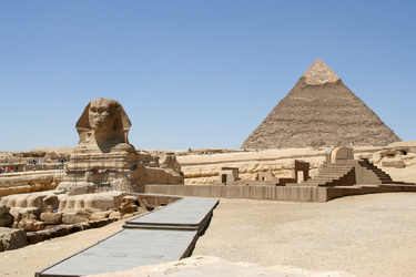 Sphinx, Chephren-Pyramide
