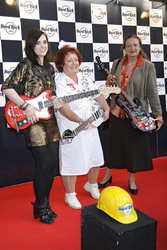 Amy Macdonald, Rita Gilligan, Monika Thiemen